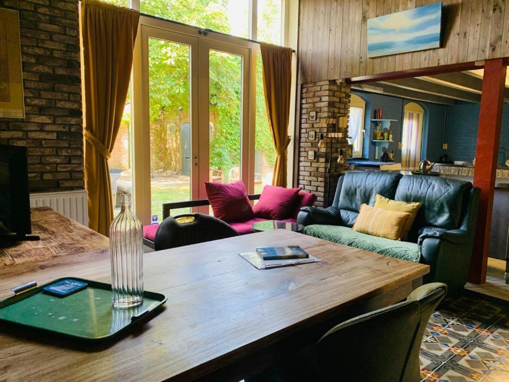 Logeren Op De Thoolse Parel Vakantiehuis Stavenisse Exteriör bild